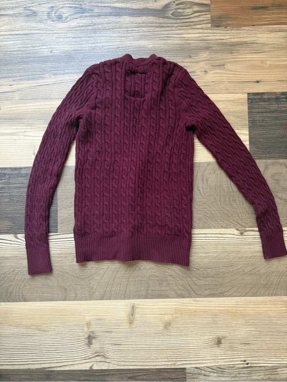 Abercrombie & Fitch Women's Burgundy Cable-Knit Cardigan Vintage Dark Academia - Picture 6 of 9